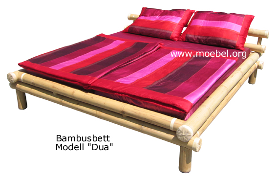 Bambusbett mit 3 Rohren am Kopfteil, Holzkappen